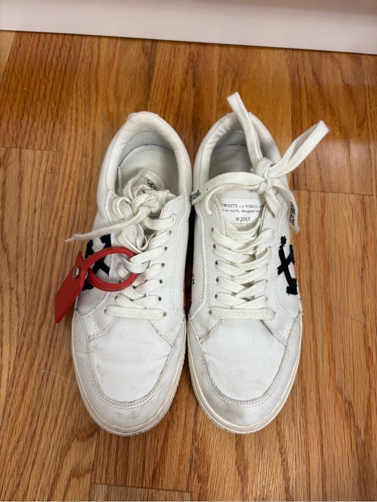 Off-White Shoes - Off-White Canvas Low-Top Sneakers with Black Logo Detail